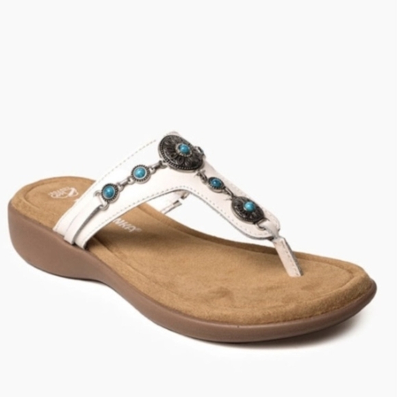 Minnetonka Brecca Slip On Sandals - Picture 1 of 15